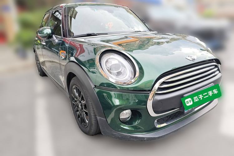 Used MINI 2017 1.5T COOPER Ice Blue Limited Edition Five-Door Version Front Right 45 Deg