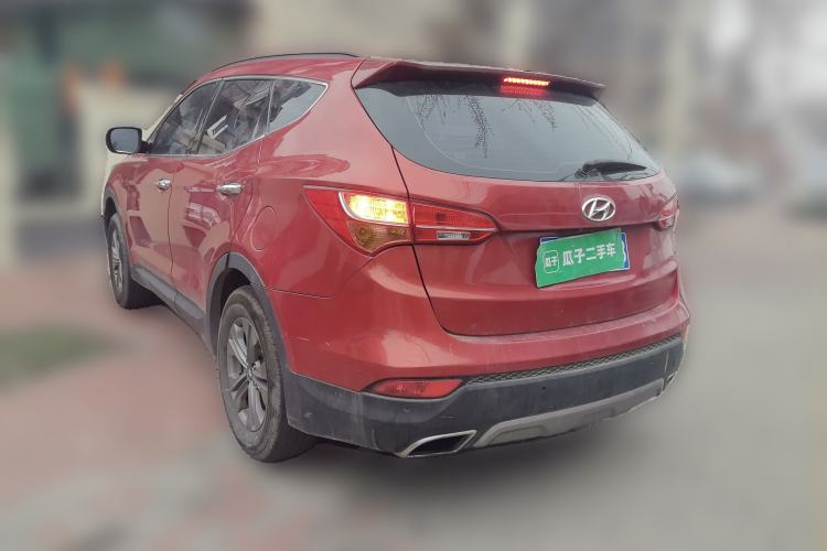 Used Hyundai Santa Fe 2013 Revised Version 2.4L Automatic All-Wheel Drive Smart Type Rear Left 45 Deg