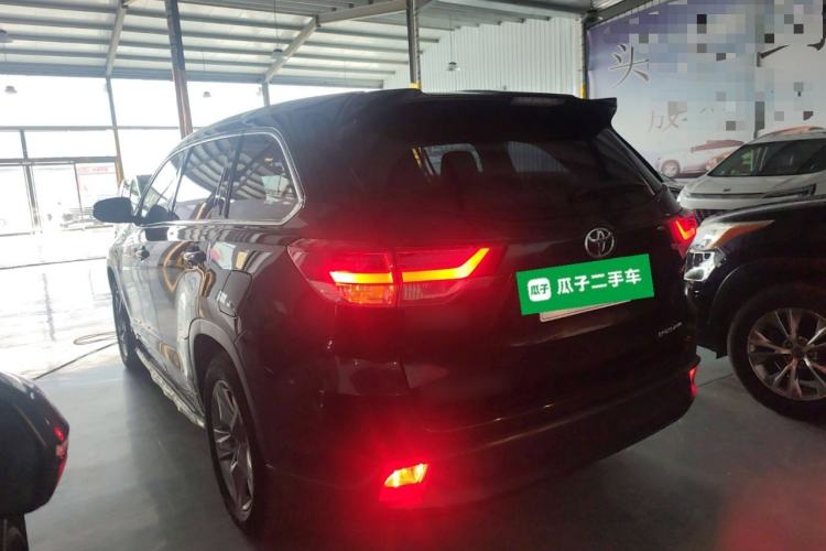 Used Toyota Highlander 2021 2.0T Four-Wheel Drive Luxury Edition 7 Seats Rear Left 45 Deg