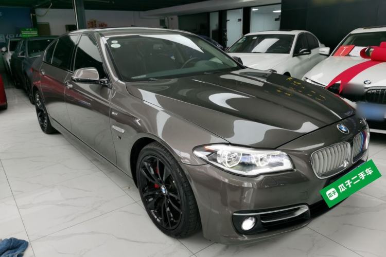 Used BMW 5 Series 2014 535Li Leading Model
