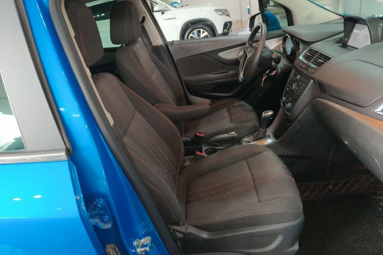 Used Buick Encore 2015 1.4T Automatic Two-Wheel Drive Urban Elite Version