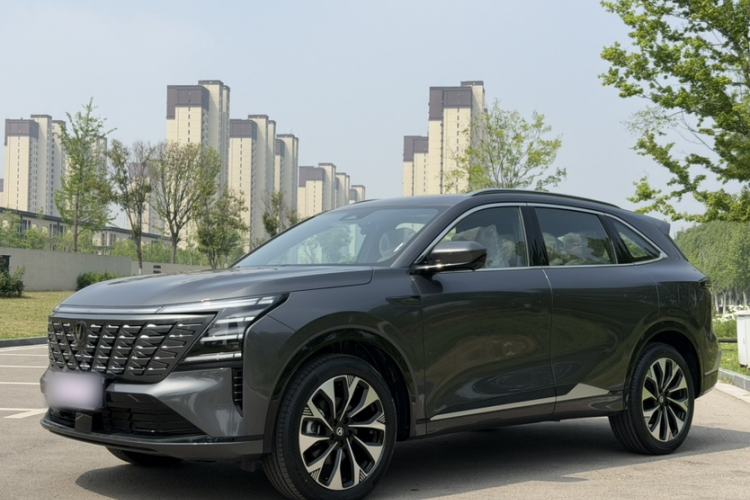 Used CHANGAN CS75 PLUS 2025 4th Generation UItra 2.0T New Blue Whale Engine – Wind Style