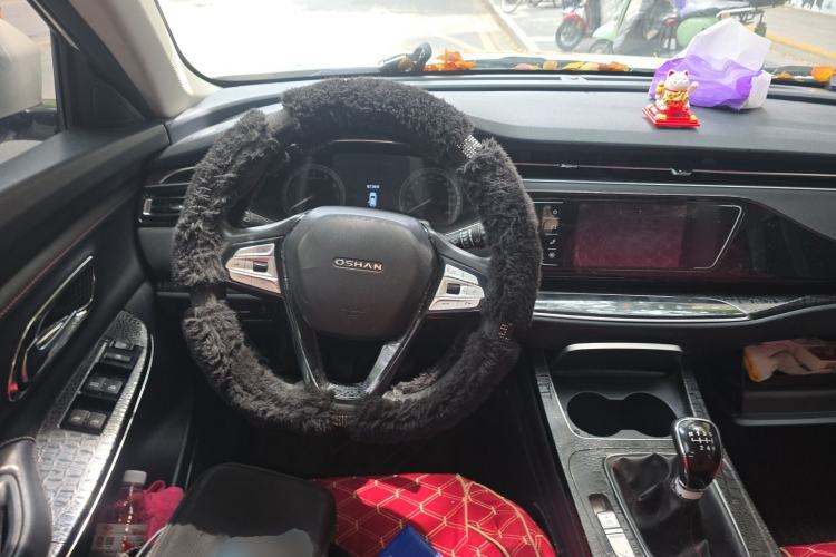 Used CHANGAN OSHAN X7 2021 1.5T Manual Comfort Model Steering Wheel