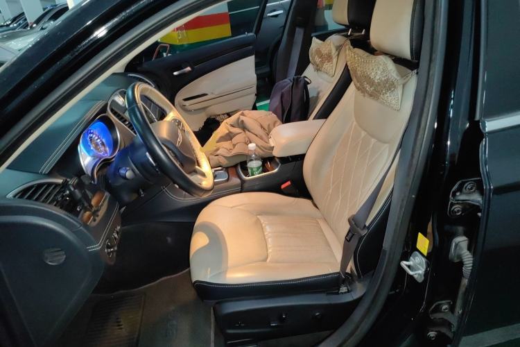 Used Chrysler 300C 2014 3.0L Excellence Edition
