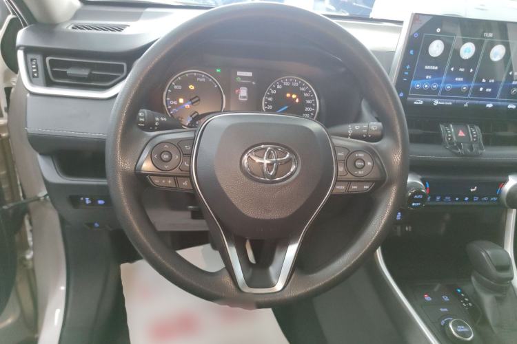 Used Toyota Wildlander 2020 Dual-Motor 2.5L E-CVT Four-Wheel Drive Luxury Edition Steering Wheel