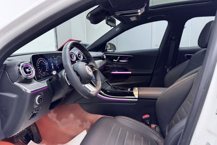 Used Mercedes-Benz C-Class 2024 Restyled C-Class 260 L Sport Edition Interior 4