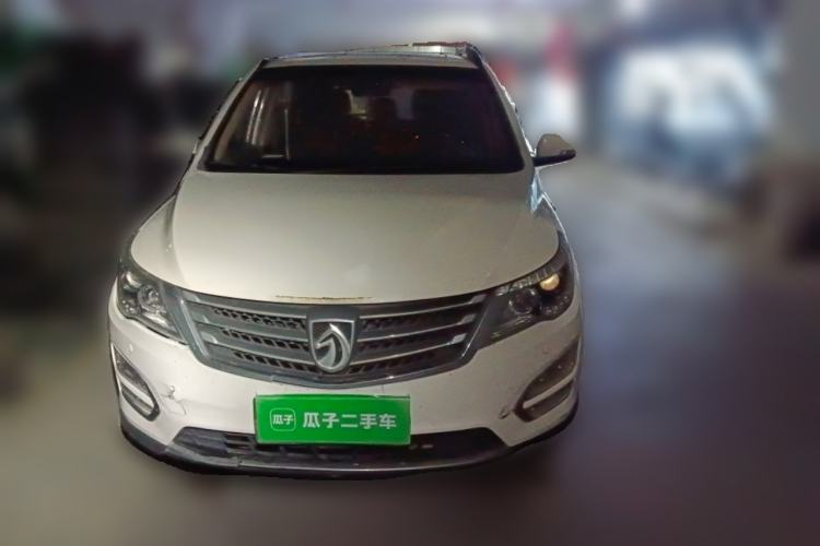 Used Baojun 560 2016 1.8L Manual Luxury Edition
