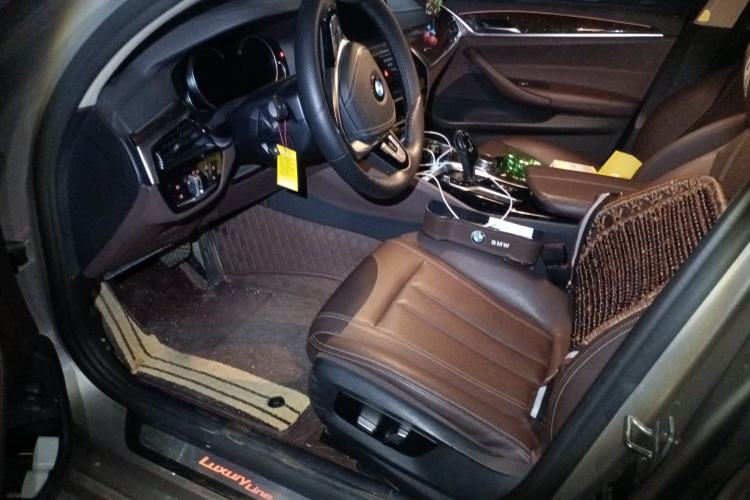 Used BMW 5 Series 2018 525Li Luxury Package