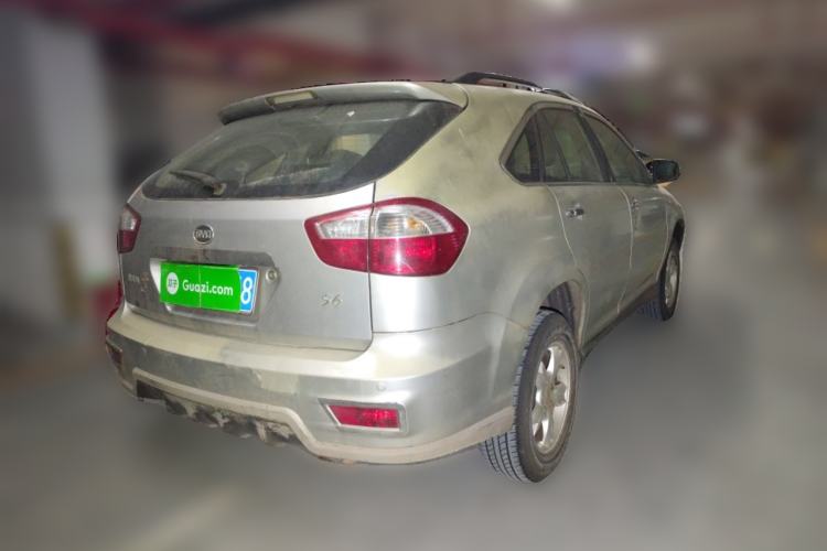 Used BYD S6 2011 2.0L Manual Luxury Version