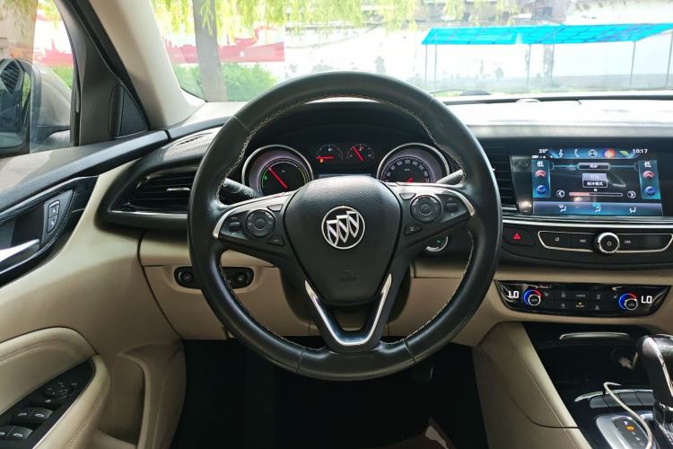 Used Buick Regal 2017 30H Elite Version
