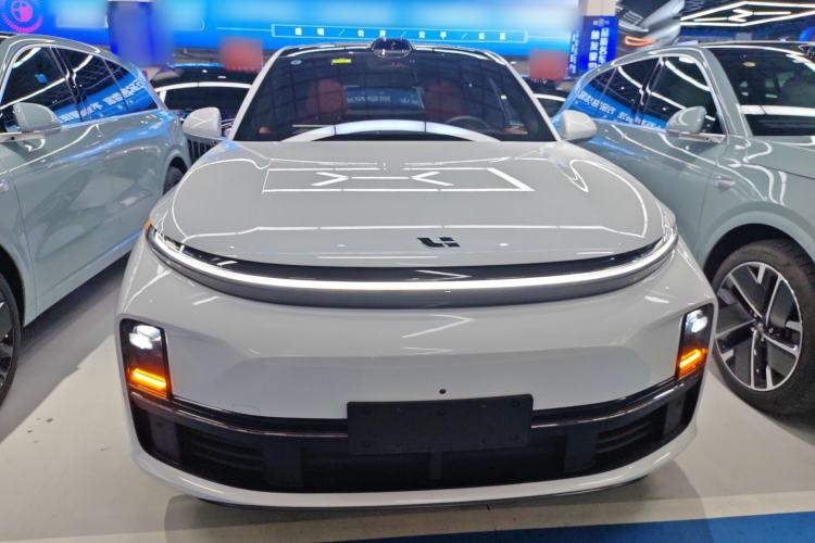 Used Li Auto L7 2023 Max model Front