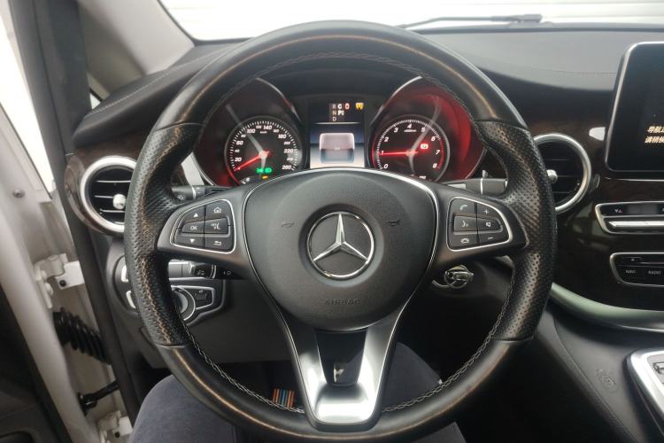 Used Mercedes-Benz V-Class 2017 V 260 L Prestige Extended Edition
