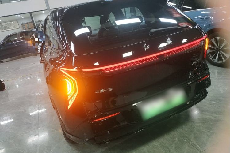 Used Hongqi Tiangong 08 2025 680 Ultra Four-Wheel-Drive Version
