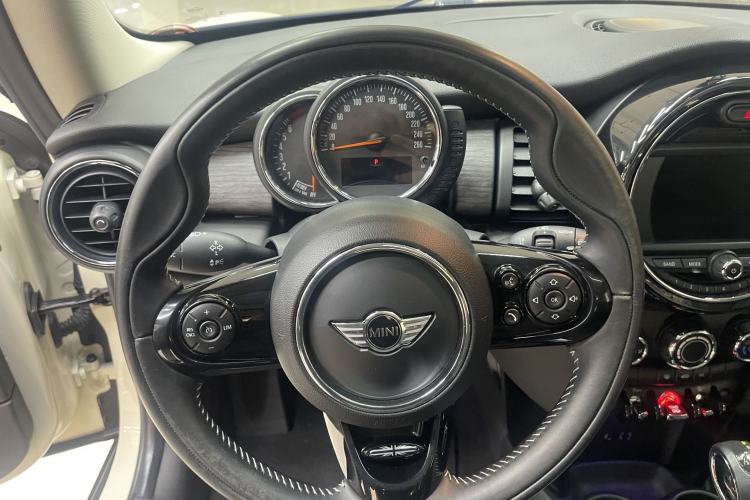 Used MINI 2016 1.5T COOPER Performance Edition