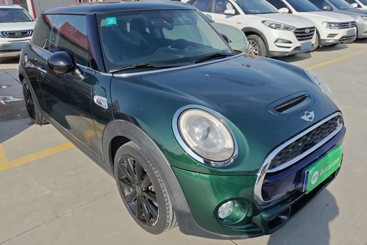 Used MINI 2014 2.0T COOPER S Fun Front Right 45 Deg