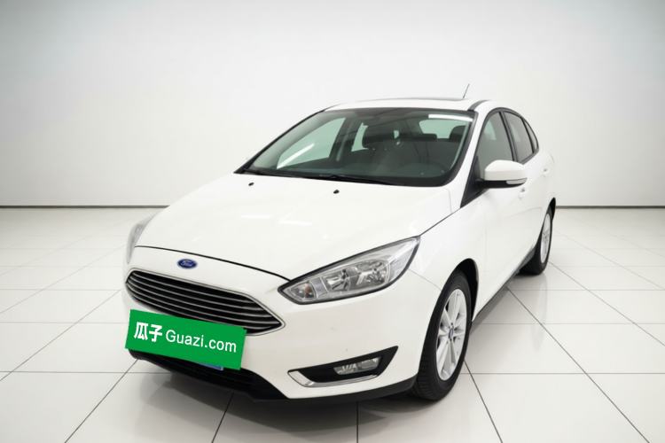 Used Ford Focus 2017 Sedan 1.6L Automatic Fashion Edition Smart Drive Version Guazi used car, China used car export, Used car for sale, Used cars, Cheapest cars for sale
