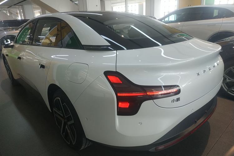 Used XPeng MONA M03 2025 600 with Ultra-Long Range Max Rear Left 45 Deg