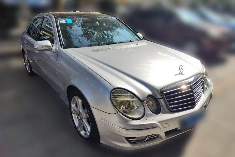 Used Mercedes-Benz E-Class 2007 E 280 Fashion Model Front Right 45 Deg