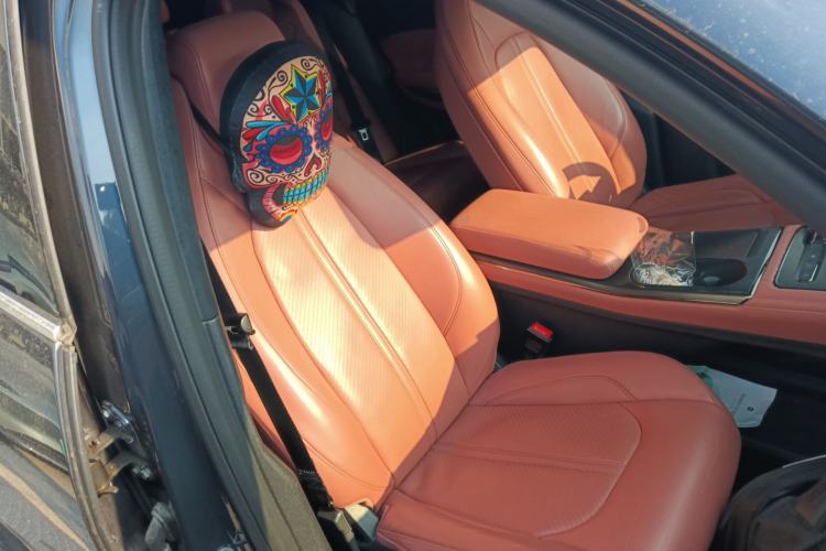 Used Nio EC6 2022 75 kWh Sport Edition Right Front Seat