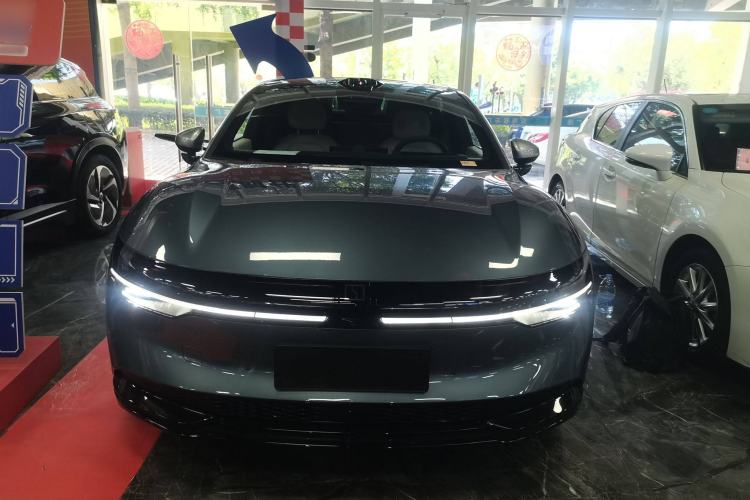 Used Zeekr 007 2025 Four-Wheel Drive Intelligent Driving Version 75 kWh