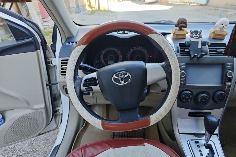 Used Toyota Corolla 2013 Special Edition 1.6L Automatic Cool GL Model Steering Wheel