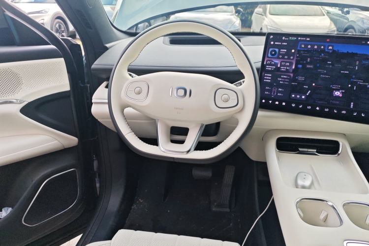 Used CHANGAN NEVO Q07 2025 215 Prestige Edition
