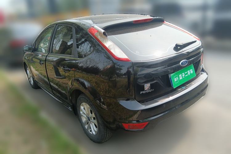 Used Ford Focus 2011 Hatchback 1.8L Automatic Fashion Edition
