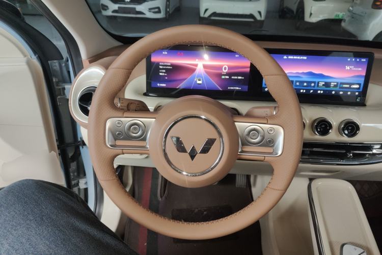 Used Wuling Bingo 2025 410 km Lingxi Deluxe Edition