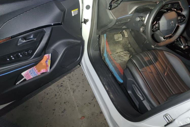 Used Peugeot 2008 2022 230THP THE ONE
