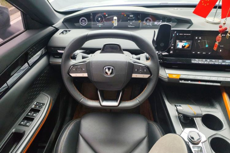 Used CHANGAN UNI-V 2022 1.5T Prestige Version Steering Wheel