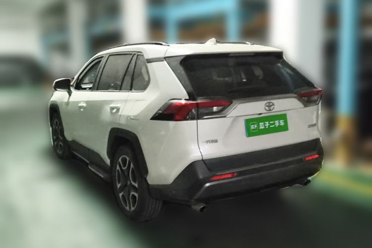 Used Toyota RAV4 2020 2.0L CVT Two-Wheel Drive Prestige Edition Rear Left 45 Deg