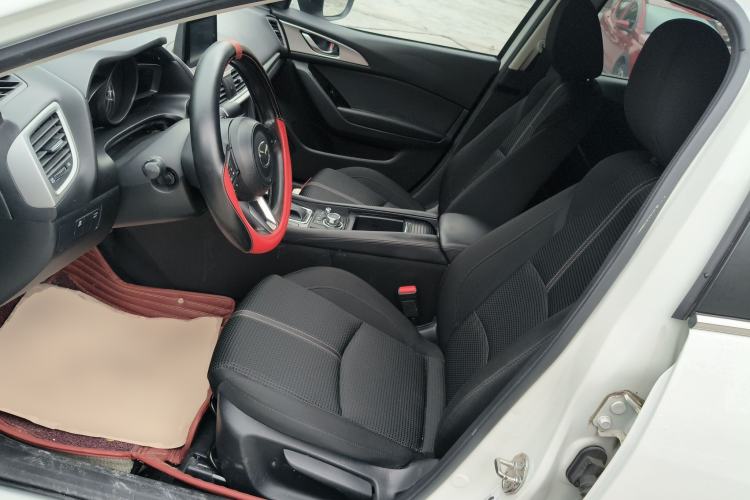 Used Mazda 3 Axela 2017 Sedan 1.5L Automatic Luxury Model China VI Standard