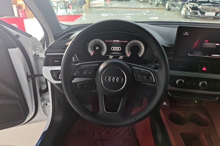 Used Audi A4L 2024 40 TFSI Fashion Dynamic Model