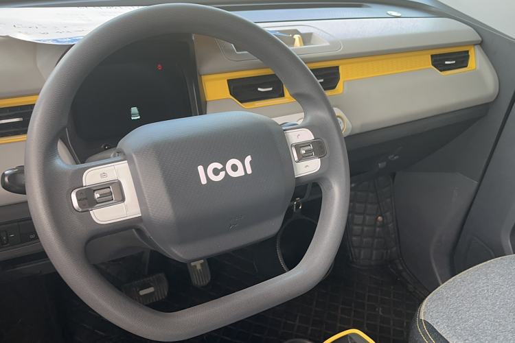 Used Chery New Energy QQ Ice Cream 2022 170km Sundae Phosphate Lithium-Ion