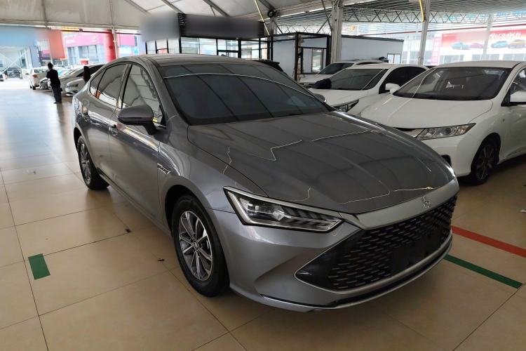 Used BYD Qin PLUS 2024 HONOR Edition DM-i 55KM Leading Model Front Right 45 Deg