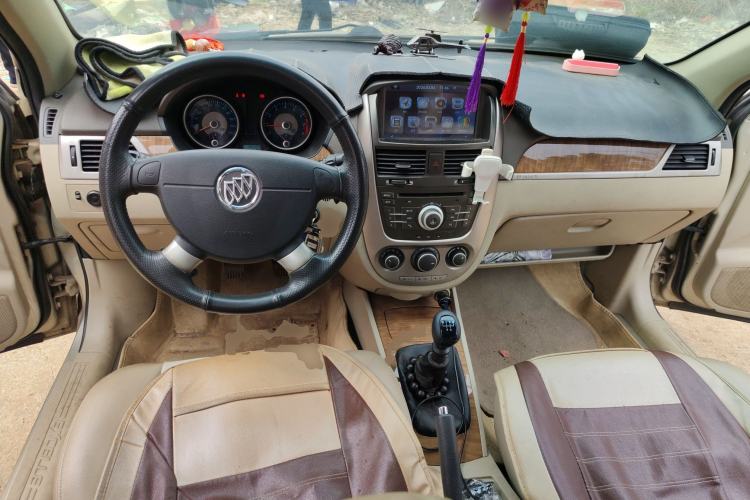 Used Buick Excelle 2015 1.5L Manual Classic Trim
