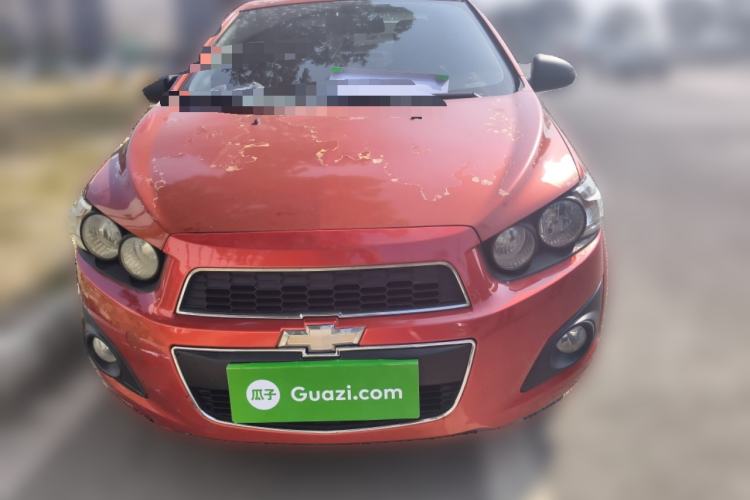 Used Chevrolet Aveo Sonic 2011 Sedan 1.4L MT SL