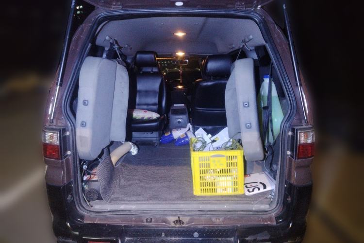 Used FORTHING Lingzhi 2013 V3 1.5L 7-Seater Standard Model II Trunk