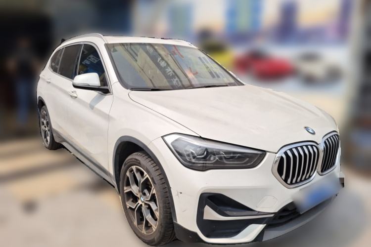 Used BMW X1 2021 Restyled sDrive25Li Leading Edition Front Right 45 Deg