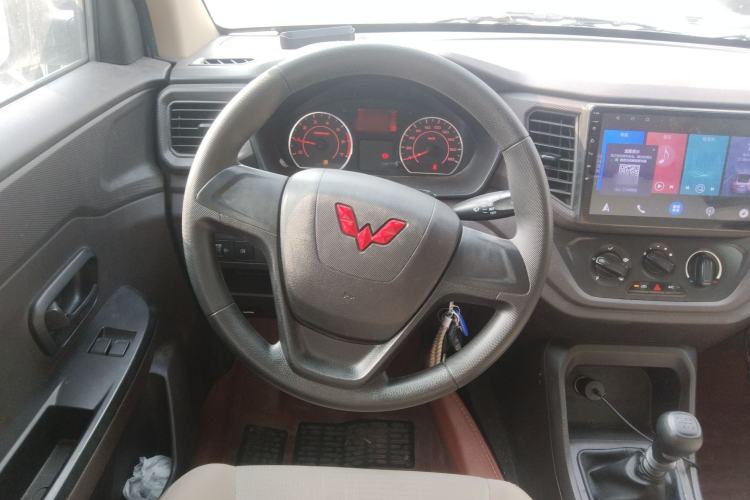 Used Wuling Hongguang V 2021 1.5L Jingqu Version LAR