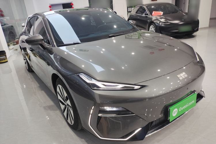 Used Geely Galaxy E8 2024 550 km Range Rear-Drive MAX
