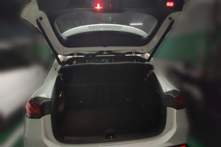 Used Mercedes-Benz GLA 2020 GLA 180 Trunk