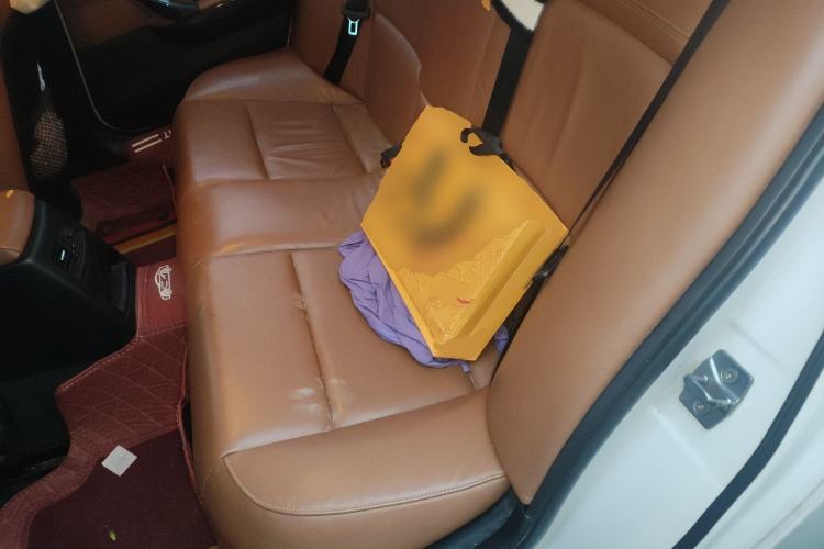 Used BMW 3 Series 2010 325i Sport Edition Left Rear Seat