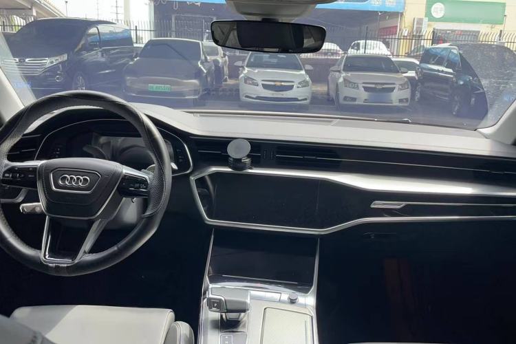 Used Audi A6L 2023 40 TFSI Luxury Prestige Edition Interior 4