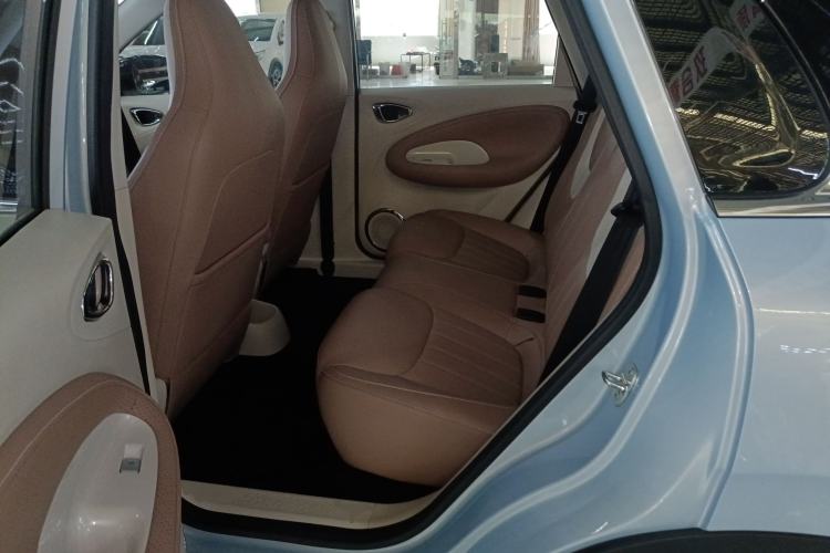 Used Wuling Bingo 2025 410 km Lingxi Deluxe Edition Left Rear Seat