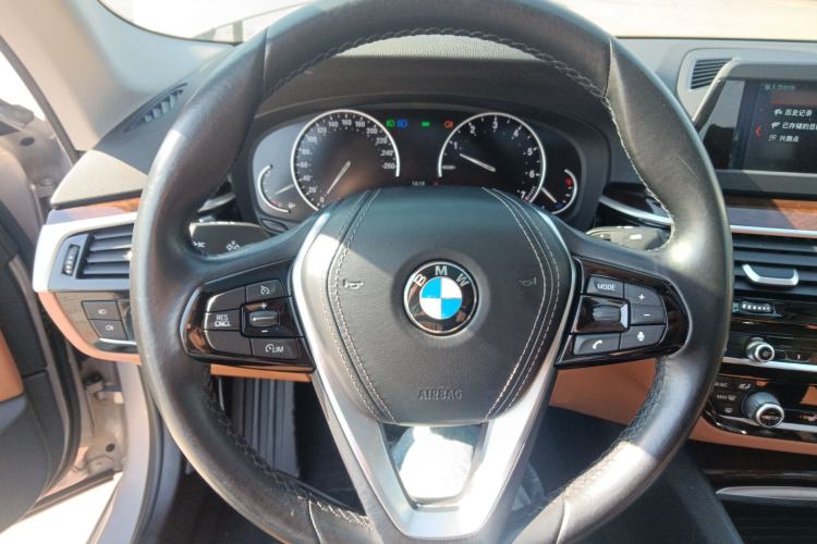 Used BMW 5 Series 2018 528Li Launch Special Edition
