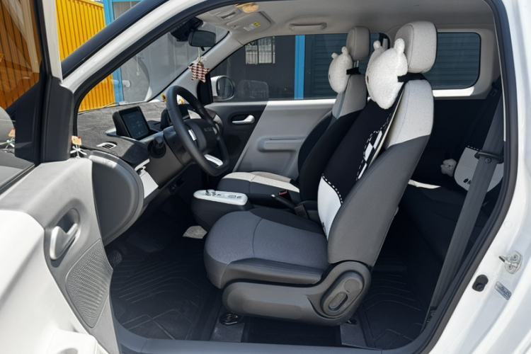 Used CHANGAN NEVO Lumin 2022 155 km – Refreshingly Sweet Edition Interior 3