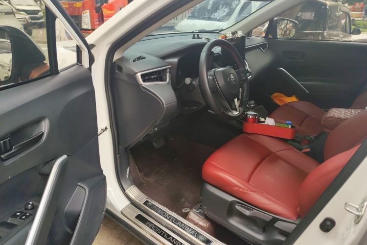 Used Toyota FRONTLANDER 2024 2.0L CVT Elite Edition Driver Seat