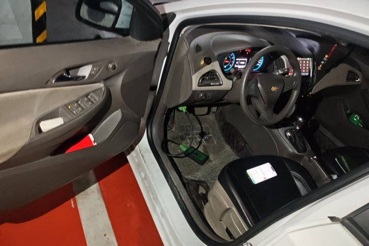 Used Chevrolet Cruze 2016 1.5L Automatic Stylish Sunroof Version Driver Seat