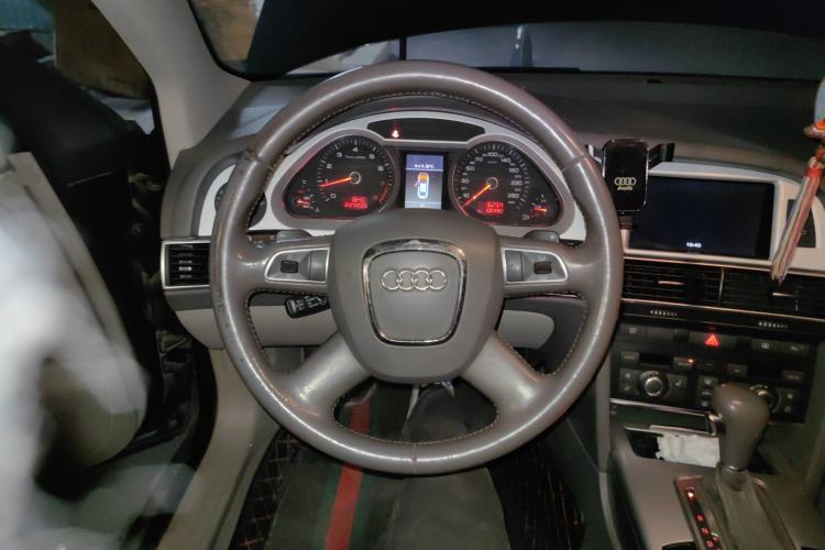 Used Audi A6L 2010 2.0 TFSI Automatic Standard Edition